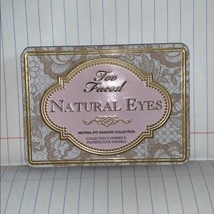 Too faced Natural Eyes eyeshadow pallet